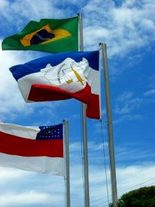 Die Flaggen von Brasilien, Amazonas und der Jusitz